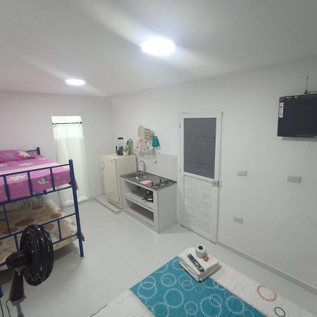 Apartaestudios El Descanso Cali Ngoại thất bức ảnh