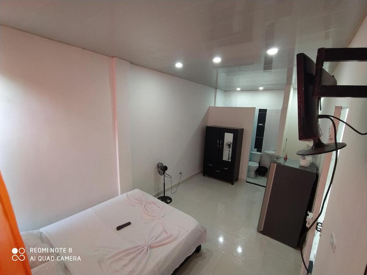 Apartaestudios El Descanso Cali Ngoại thất bức ảnh