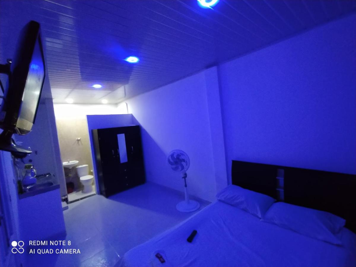 Apartaestudios El Descanso Cali Ngoại thất bức ảnh