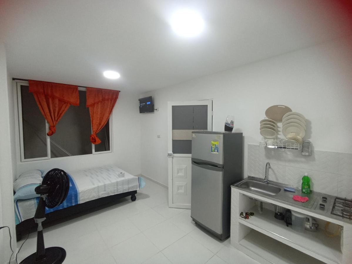 Apartaestudios El Descanso Cali Ngoại thất bức ảnh