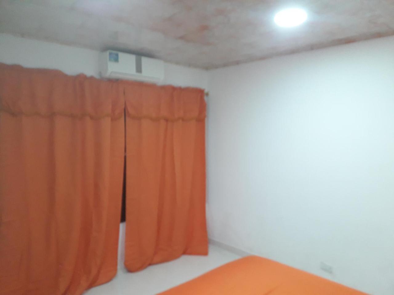 Apartaestudios El Descanso Cali Ngoại thất bức ảnh